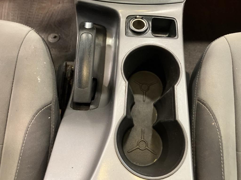 used 2015 Ford Escape car, priced at $5,800