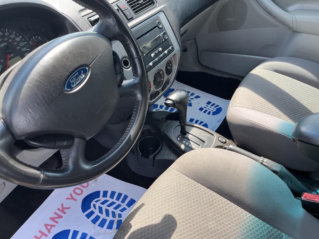 used 2007 Ford Focus car, priced at $1,500