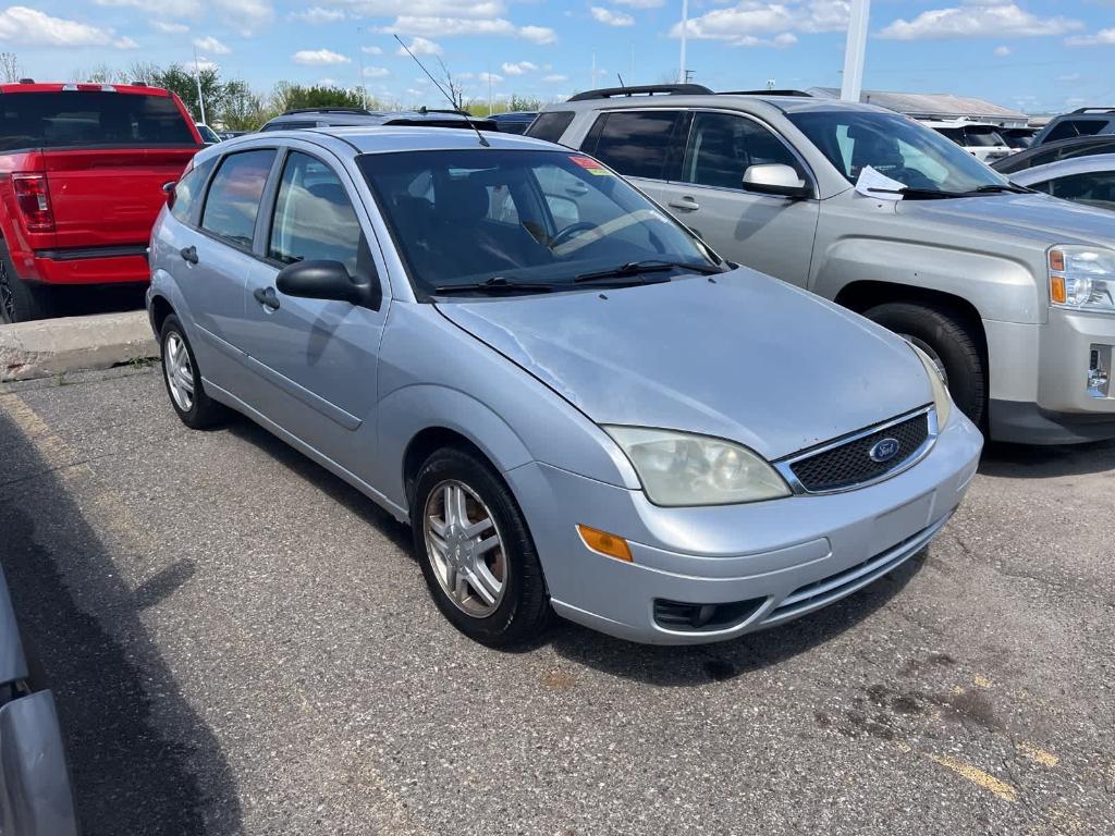 used 2007 Ford Focus car, priced at $1,500