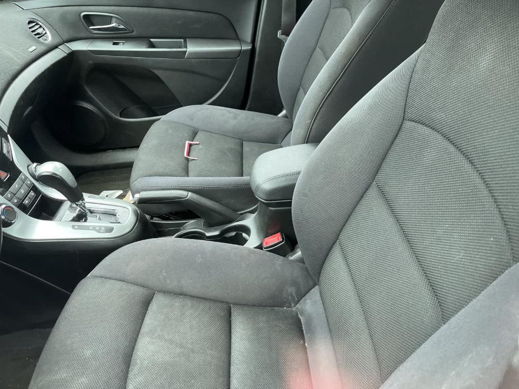 used 2013 Chevrolet Cruze car, priced at $2,900