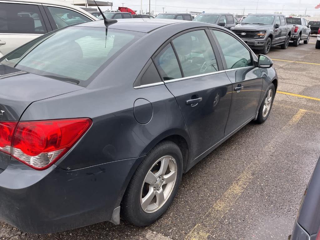 used 2013 Chevrolet Cruze car, priced at $2,900