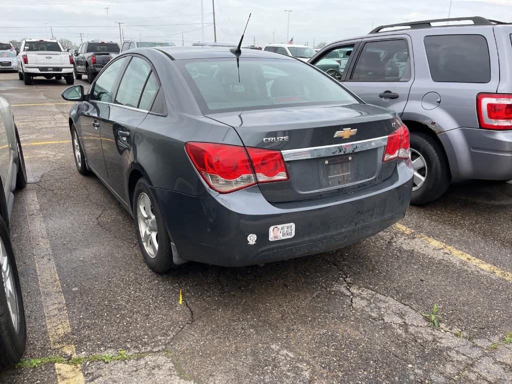 used 2013 Chevrolet Cruze car, priced at $2,900
