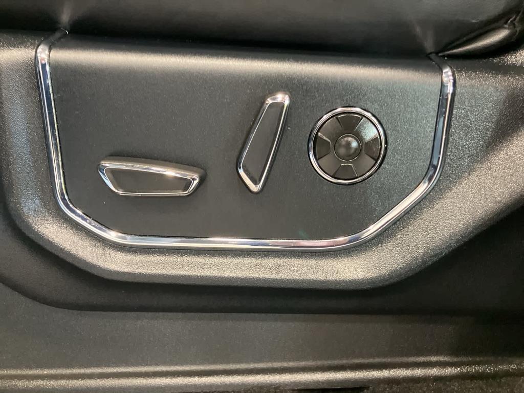 used 2021 Ford Expedition Max car, priced at $32,900