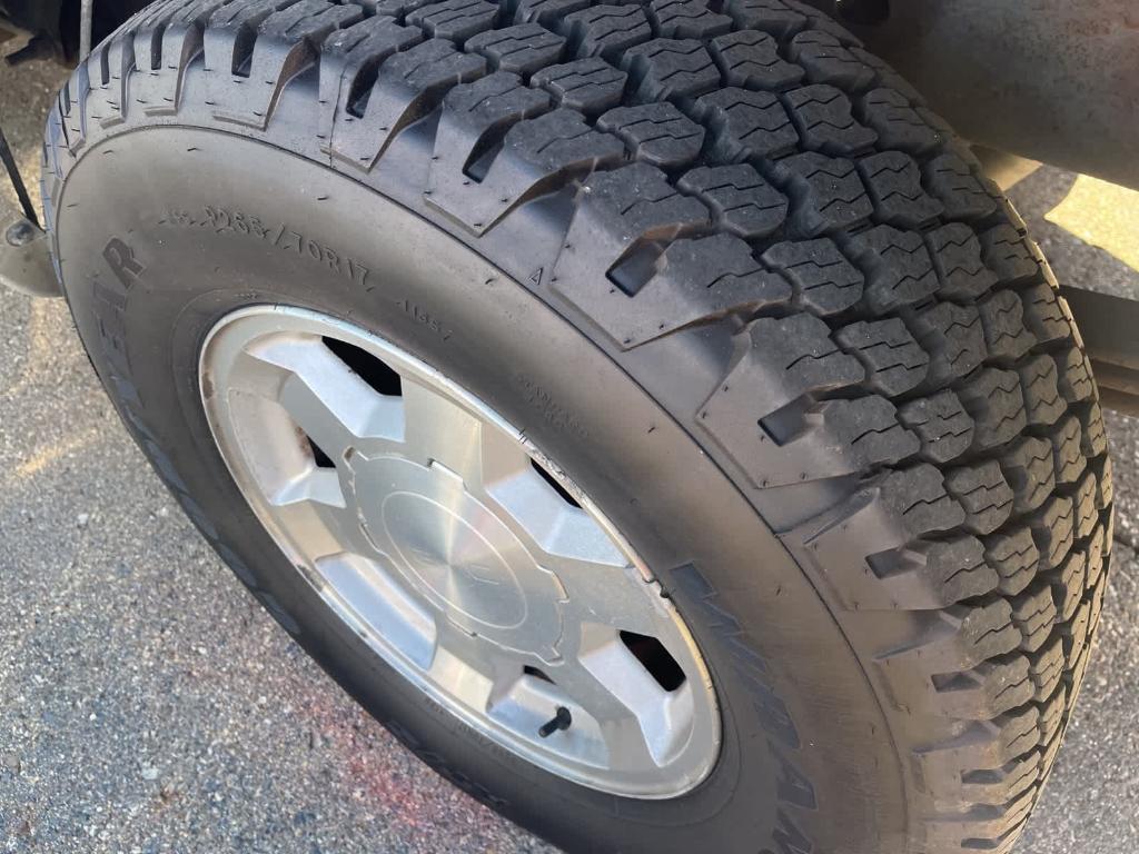 used 2005 GMC Sierra 1500 car, priced at $2,900