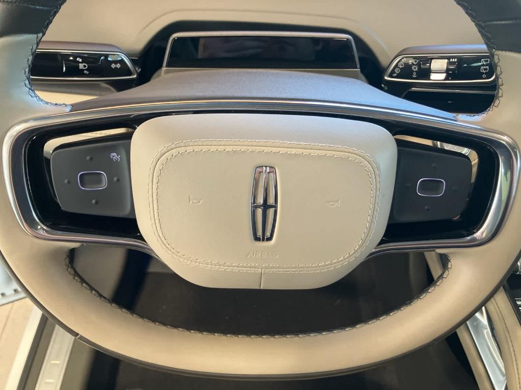used 2024 Lincoln Nautilus car, priced at $44,995