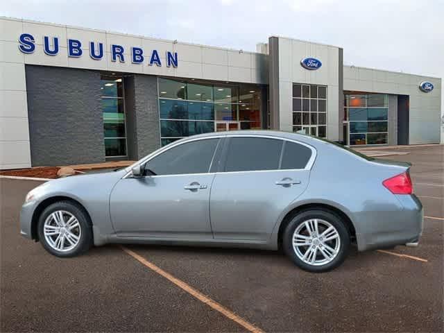 used 2015 INFINITI Q40 car, priced at $11,500