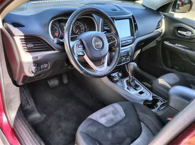 used 2014 Jeep Cherokee car, priced at $10,900