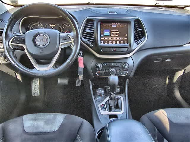 used 2014 Jeep Cherokee car, priced at $10,900