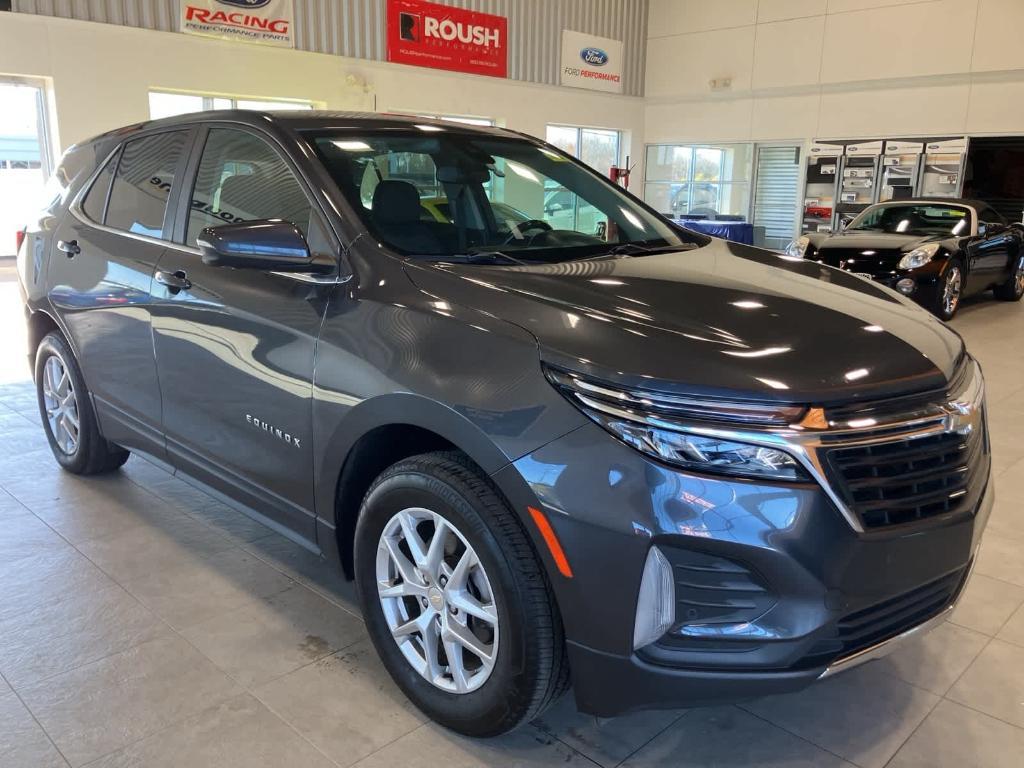 used 2022 Chevrolet Equinox car, priced at $17,995