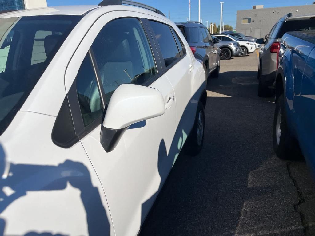 used 2022 Chevrolet Trax car, priced at $16,900