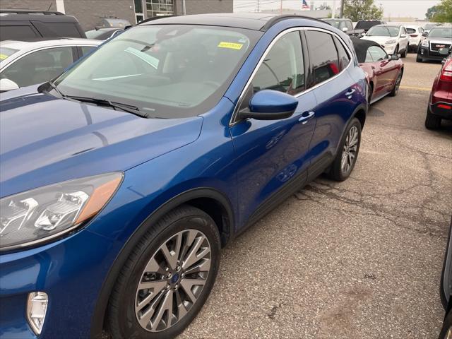 used 2022 Ford Escape car, priced at $24,995