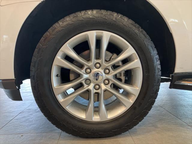 used 2022 Ford Expedition Max car, priced at $48,595