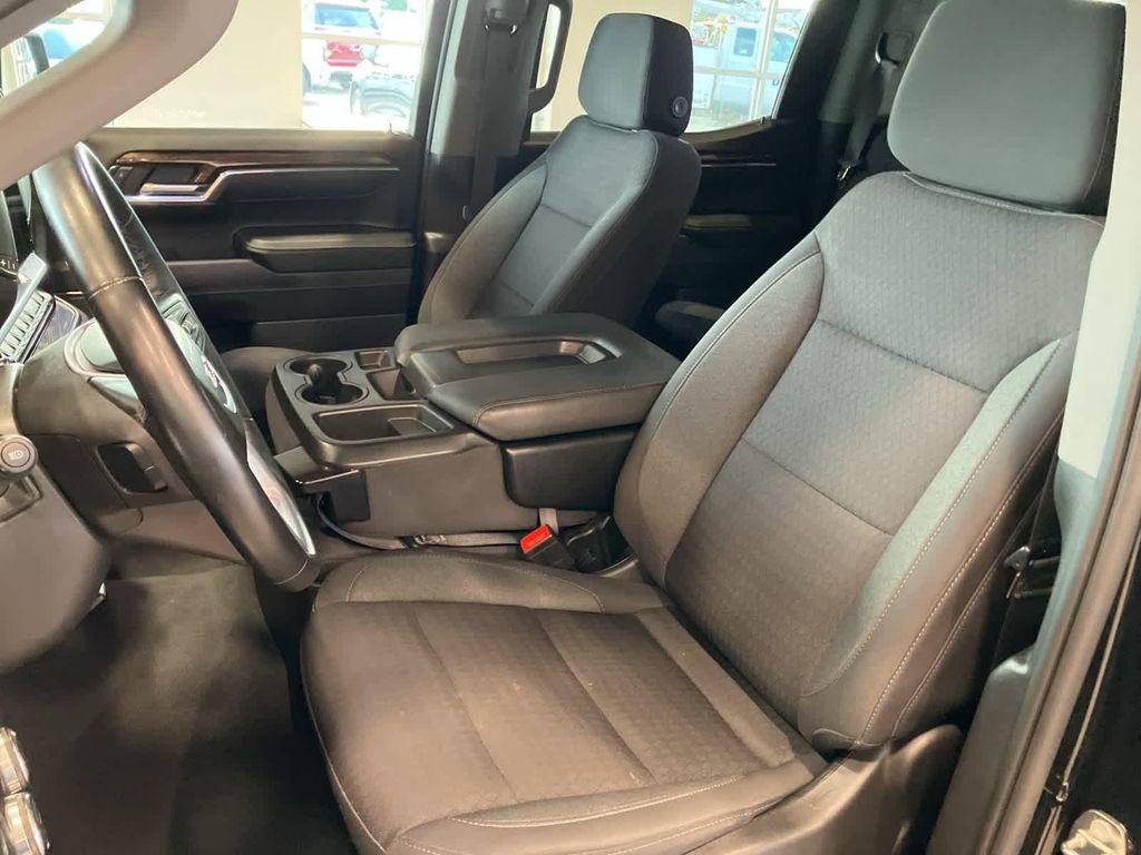 used 2023 GMC Sierra 1500 car, priced at $34,895