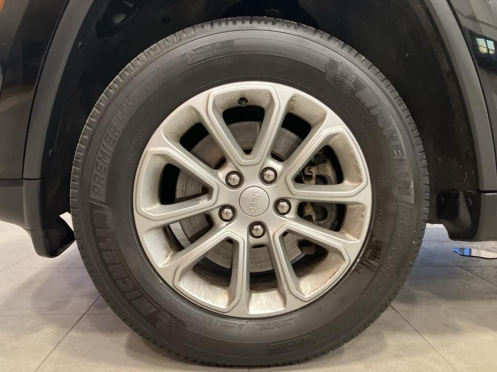 used 2021 Jeep Grand Cherokee car, priced at $22,995