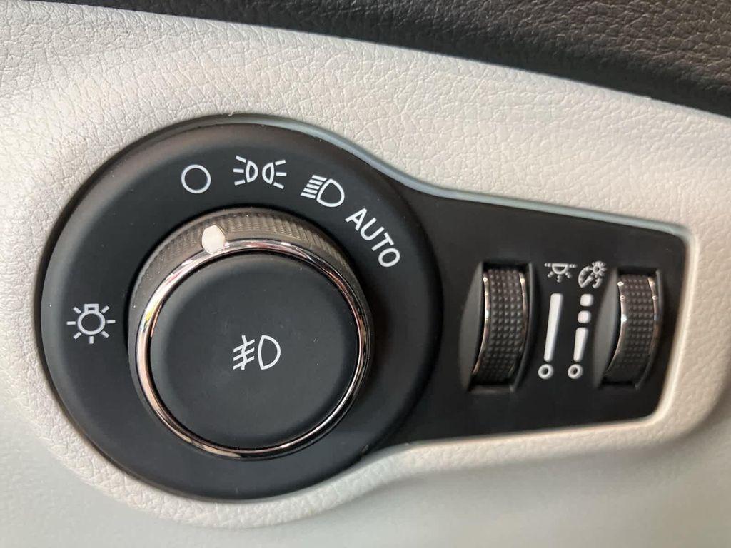 used 2020 Jeep Compass car, priced at $13,900
