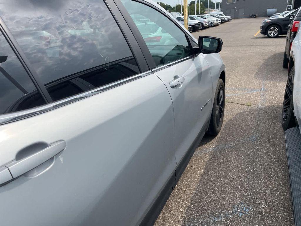 used 2021 Chevrolet Equinox car, priced at $16,900