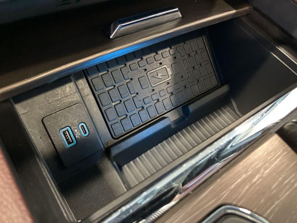 used 2023 Ford Expedition car, priced at $39,900