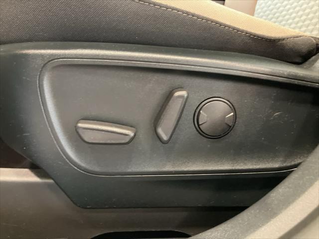 used 2022 Ford Escape car, priced at $19,995
