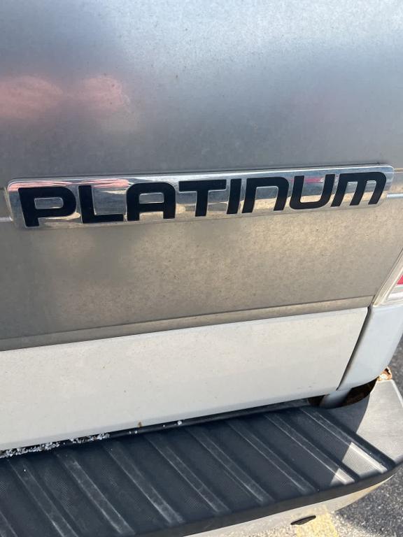 used 2013 Ford F-150 car, priced at $2,900