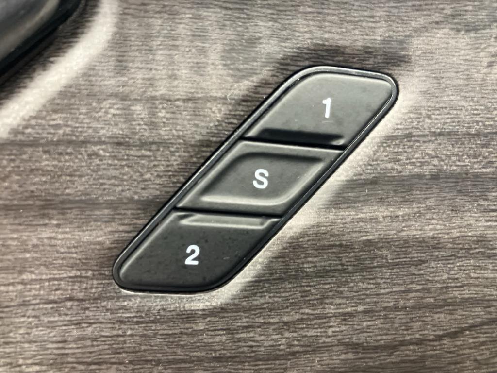 used 2021 Jeep Grand Cherokee L car, priced at $22,900