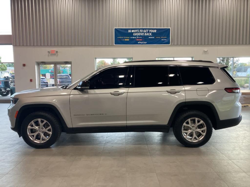 used 2021 Jeep Grand Cherokee L car, priced at $22,900
