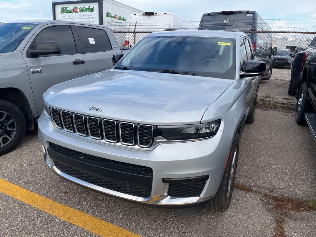 used 2021 Jeep Grand Cherokee L car, priced at $24,900