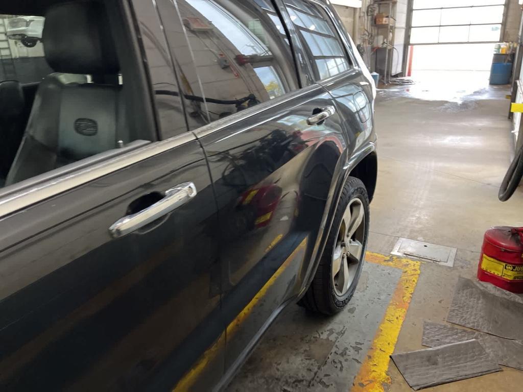 used 2014 Jeep Grand Cherokee car, priced at $6,900