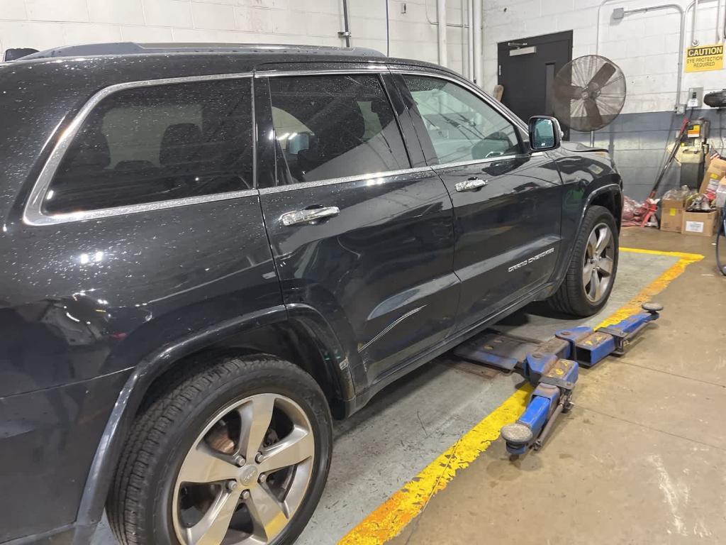 used 2014 Jeep Grand Cherokee car, priced at $6,900