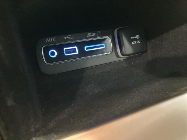 used 2017 Jeep Grand Cherokee car, priced at $15,600