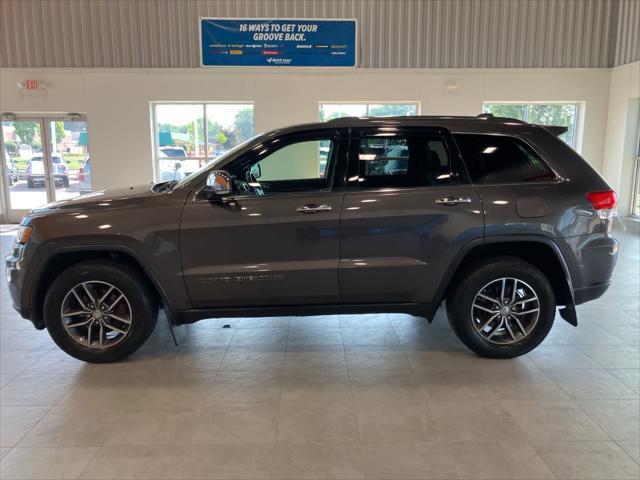 used 2017 Jeep Grand Cherokee car, priced at $15,600