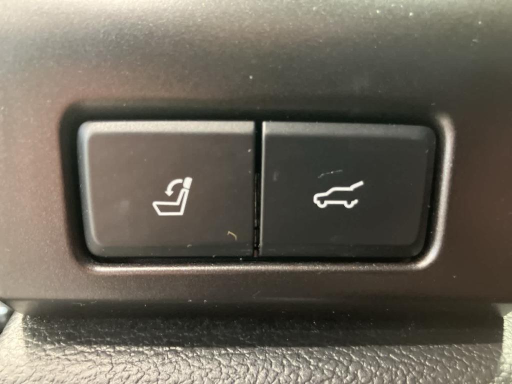 used 2021 Ford Expedition car, priced at $36,400