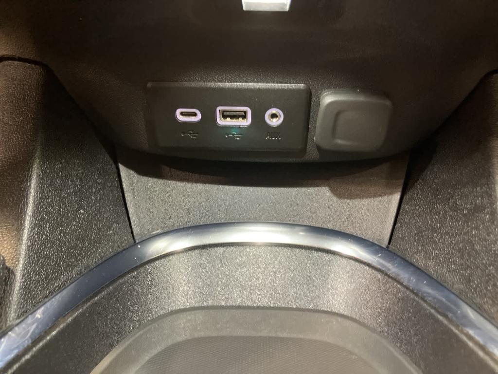 used 2024 Chevrolet Malibu car, priced at $17,900