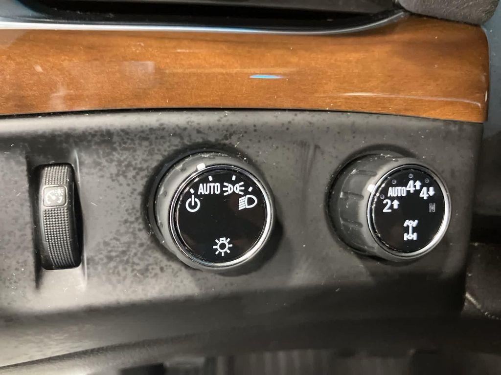 used 2020 Cadillac Escalade ESV car, priced at $23,900