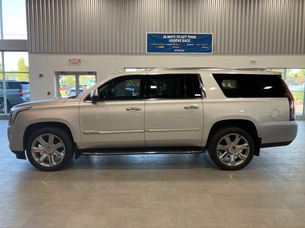 used 2020 Cadillac Escalade ESV car, priced at $23,900
