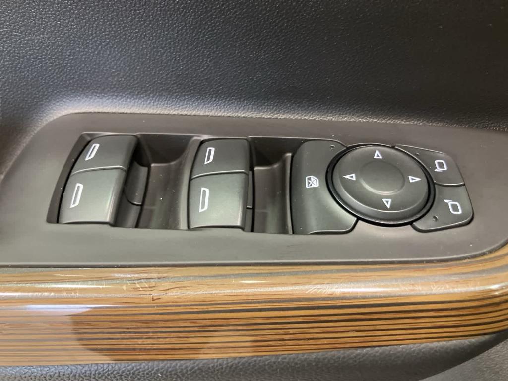 used 2019 GMC Acadia car, priced at $18,500