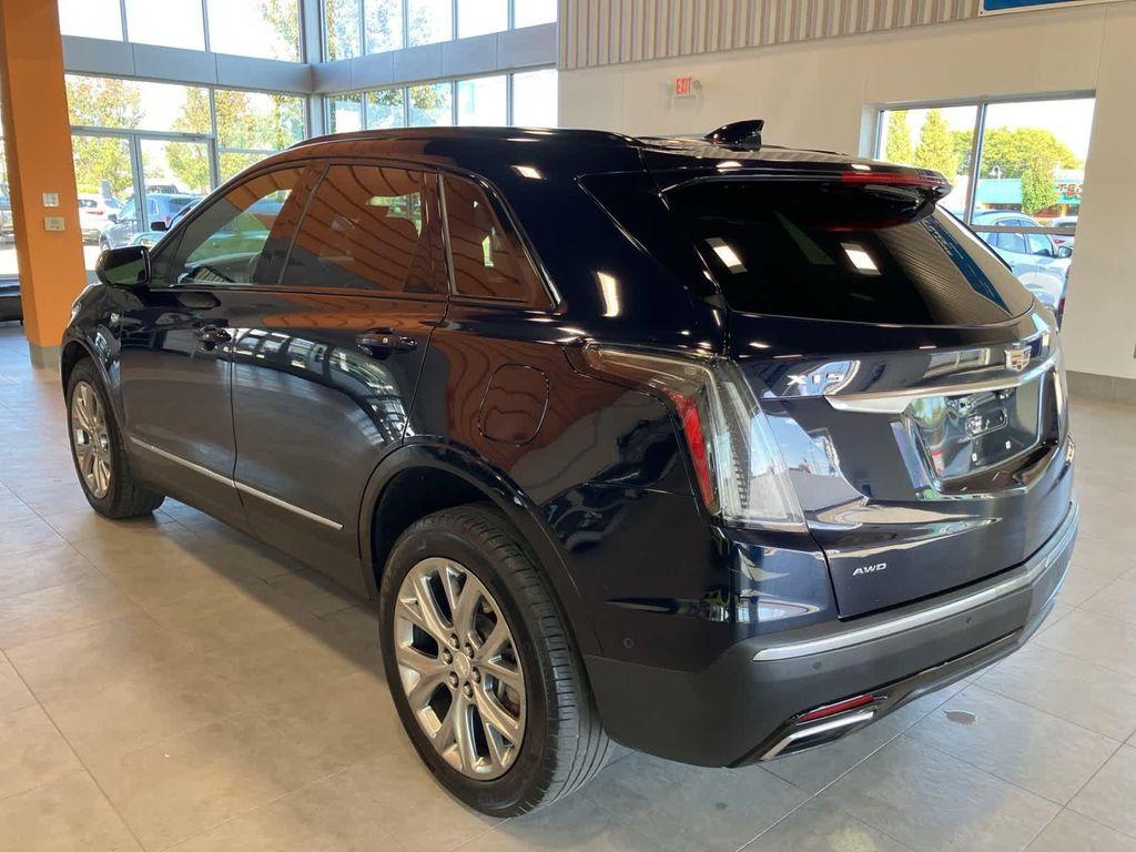 used 2021 Cadillac XT5 car, priced at $25,995