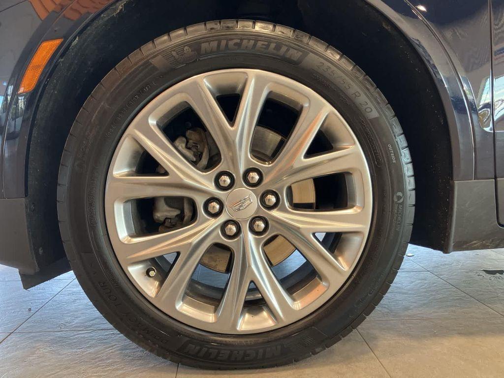 used 2021 Cadillac XT5 car, priced at $25,995