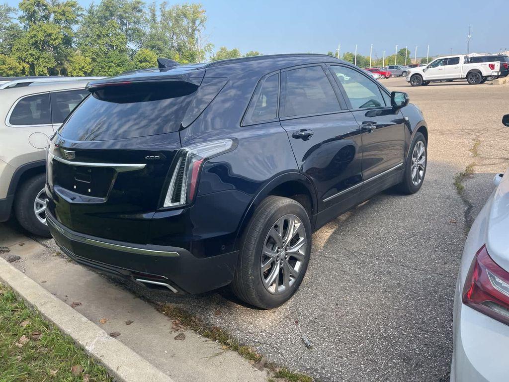 used 2021 Cadillac XT5 car, priced at $26,295