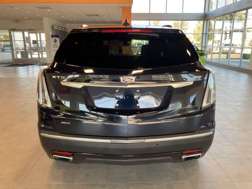 used 2021 Cadillac XT5 car, priced at $25,995