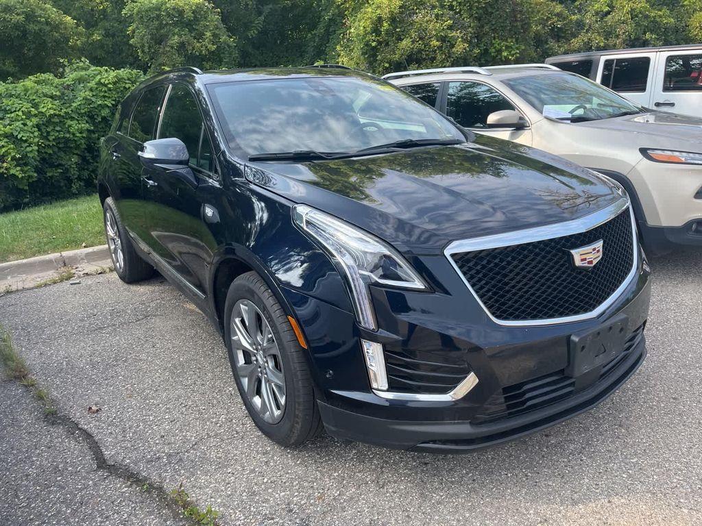 used 2021 Cadillac XT5 car, priced at $26,295