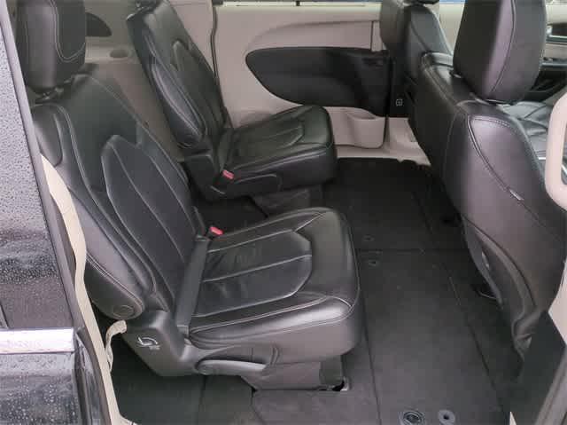 used 2022 Chrysler Pacifica car, priced at $21,500
