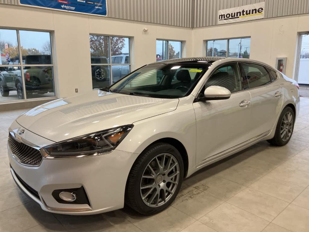 used 2017 Kia Cadenza car, priced at $7,900