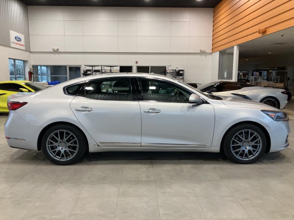 used 2017 Kia Cadenza car, priced at $7,900