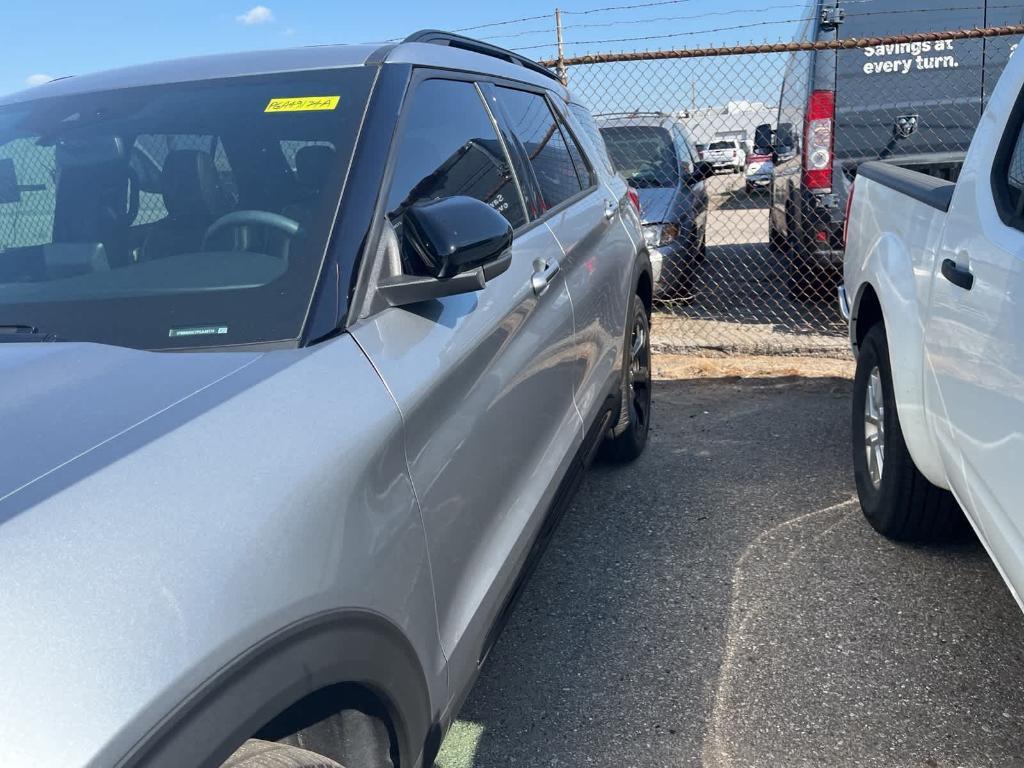 used 2023 Ford Explorer car, priced at $40,995