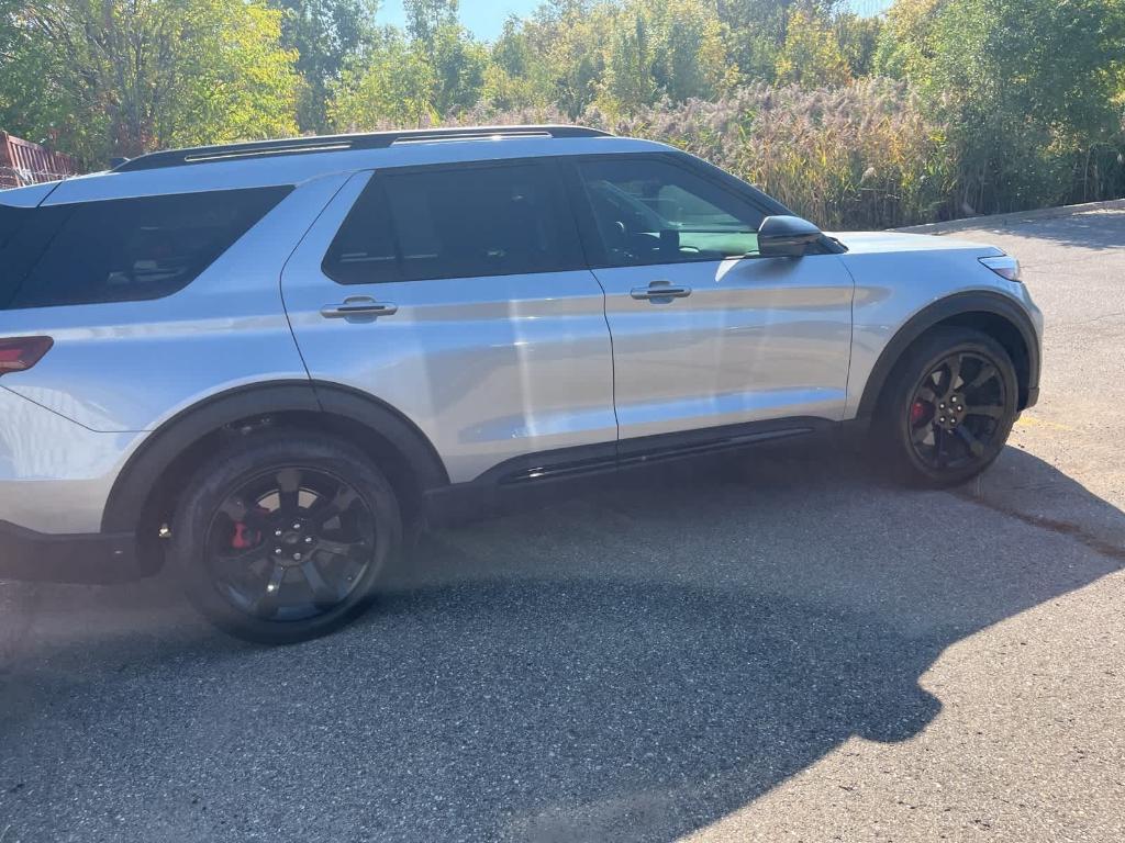 used 2023 Ford Explorer car, priced at $40,995