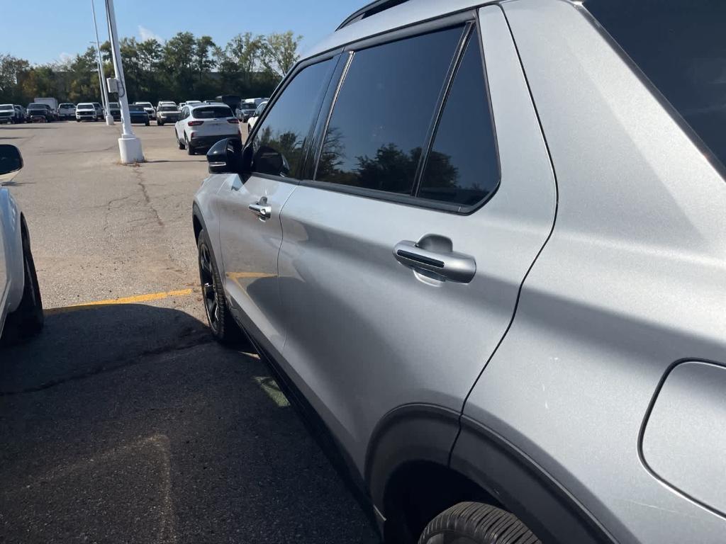 used 2023 Ford Explorer car, priced at $40,995