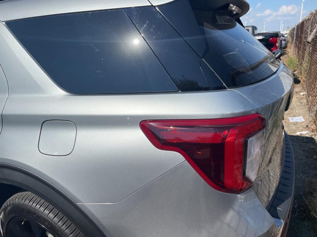 used 2023 Ford Explorer car, priced at $40,995
