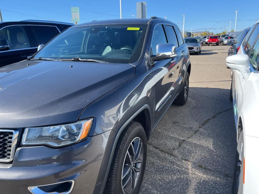 used 2018 Jeep Grand Cherokee car, priced at $17,900