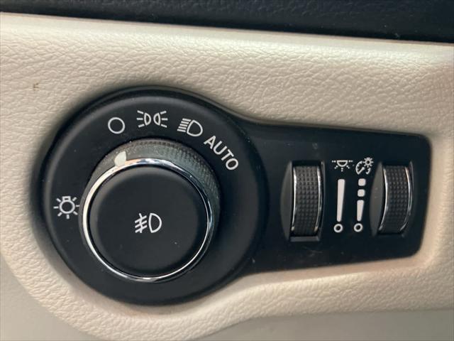used 2019 Chrysler Pacifica car, priced at $17,800