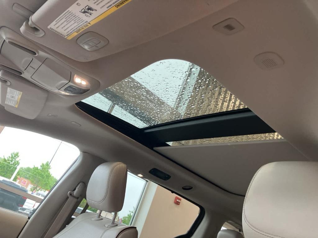 used 2019 Chrysler Pacifica car, priced at $17,900